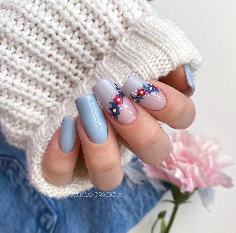 spring floral nails