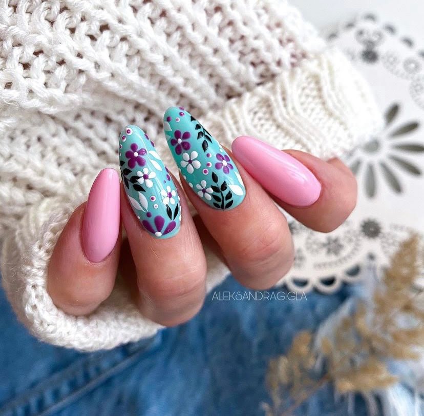 spring floral nails