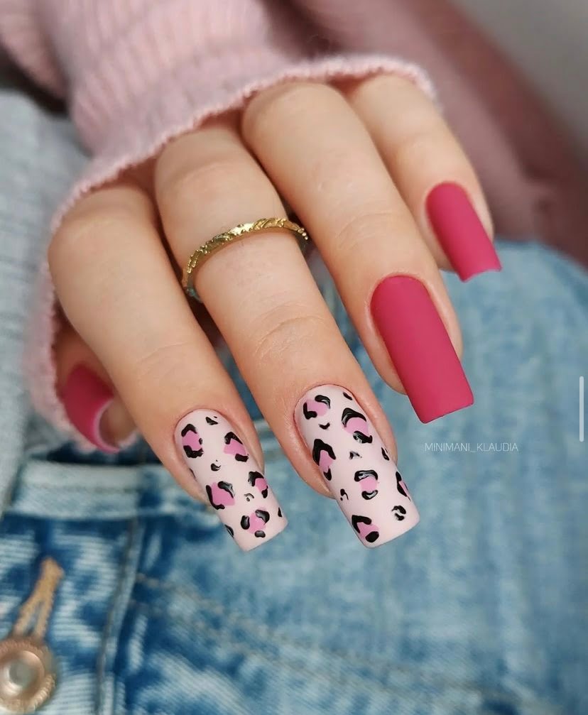 pink nails