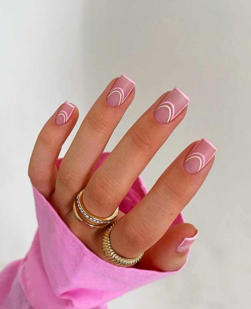 pink nails