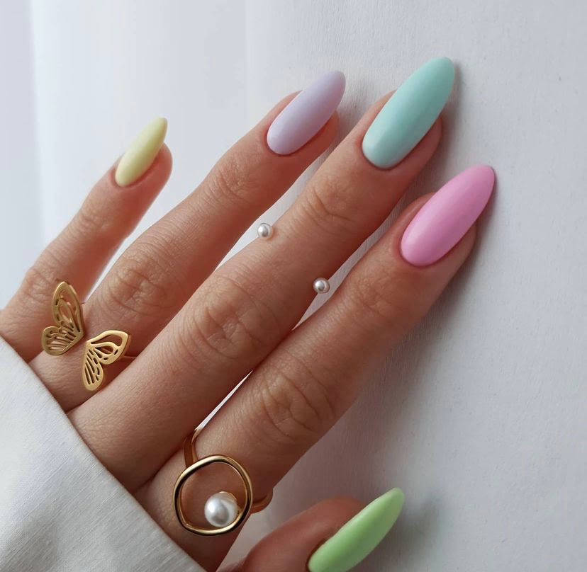 Pastel Nails