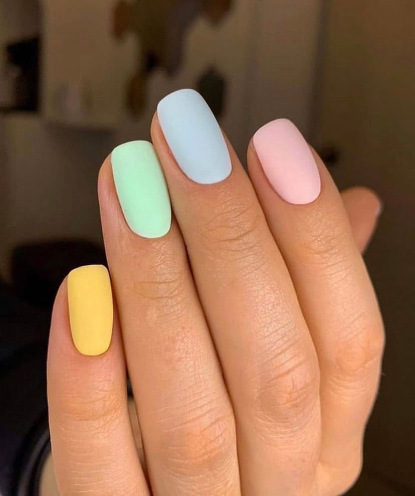 spring Pastel Nails