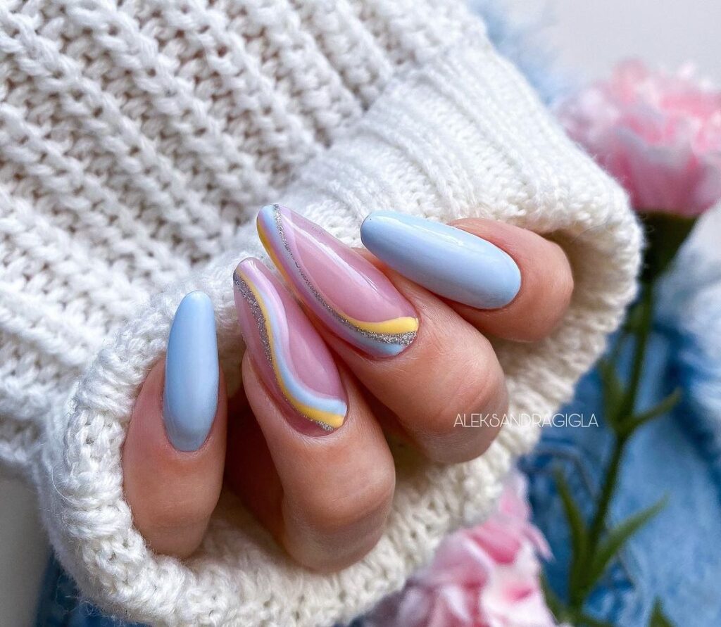 swirl Nails