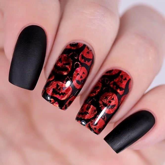 Red Pumpkins Nails