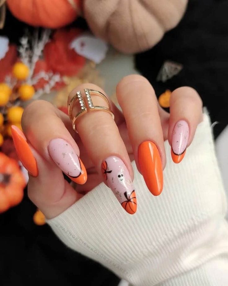 Cute and Simple Halloween Nail Design
