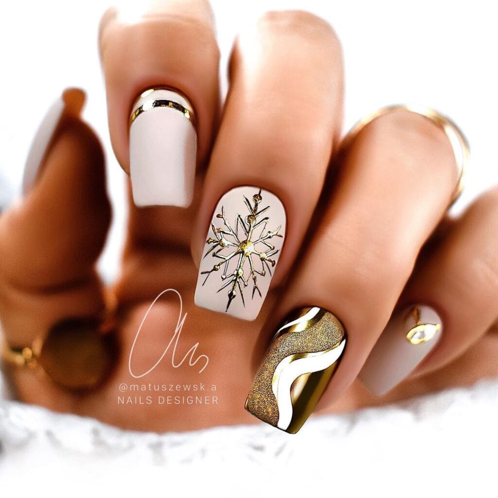 White with Gold Christmas Nails