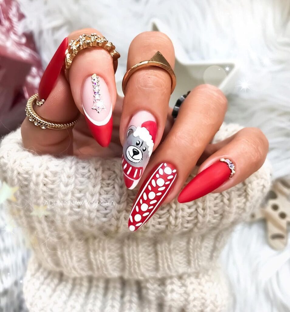 Christmas Red and White Nails