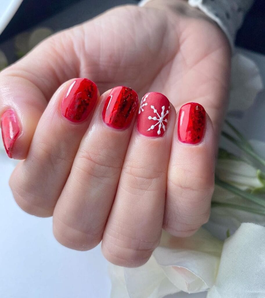 Snowflake Red Christmas Nails