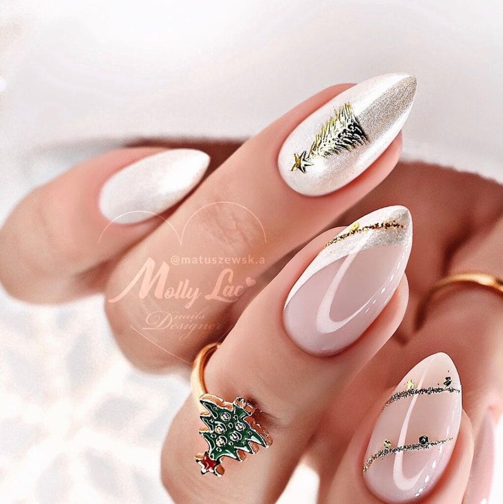 White Christmas Tree Nails 