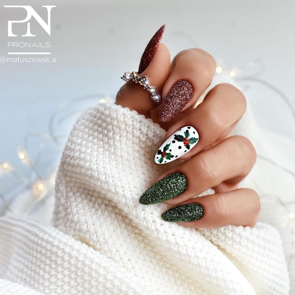 Red and Green Christmas Nails