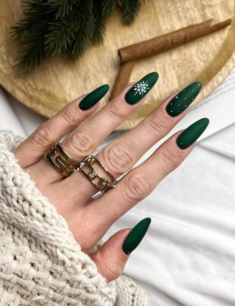 Dark Green Nails