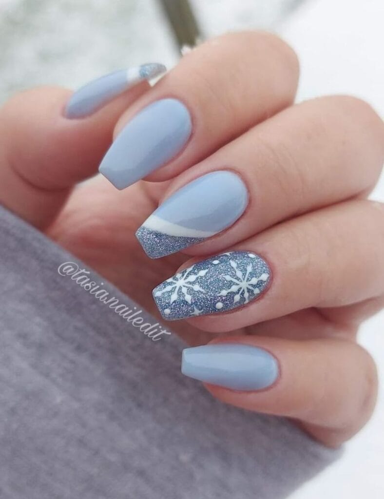 Frosty Blue Nails