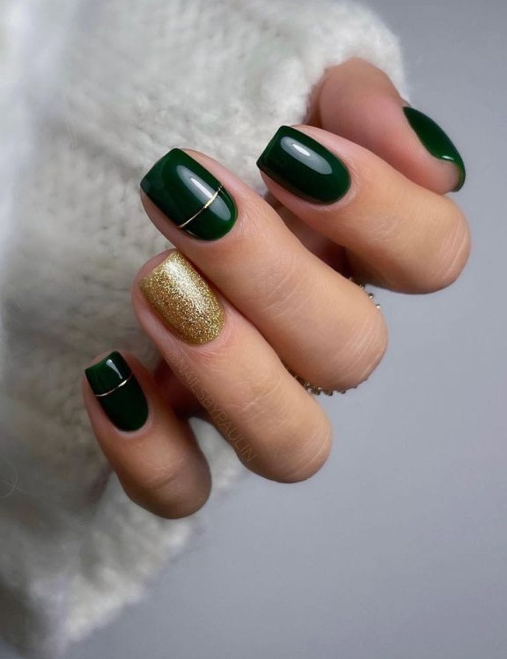 Old Money Christmas Nails