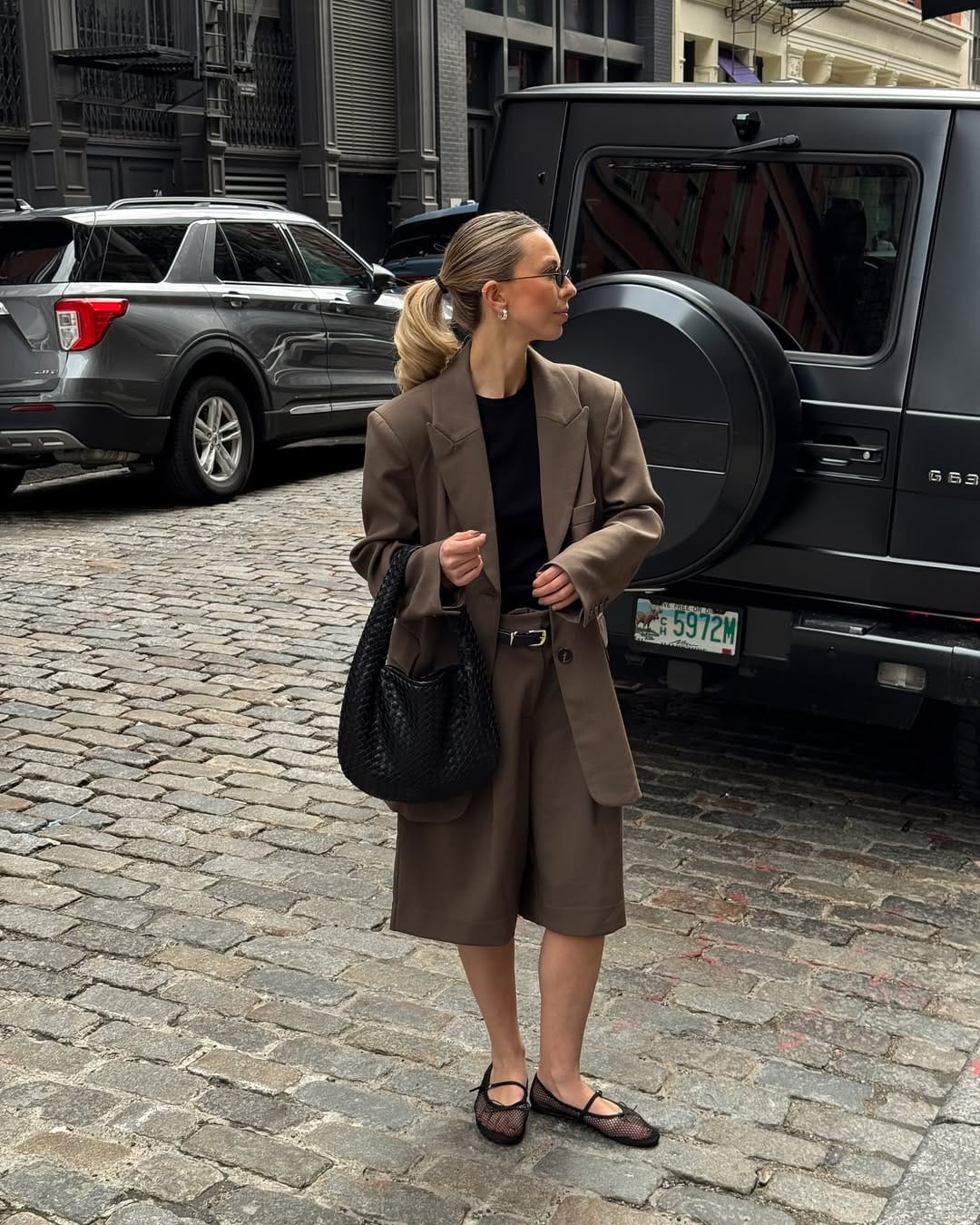 NYC Spring Outfits Coffee & Bermuda Suiting