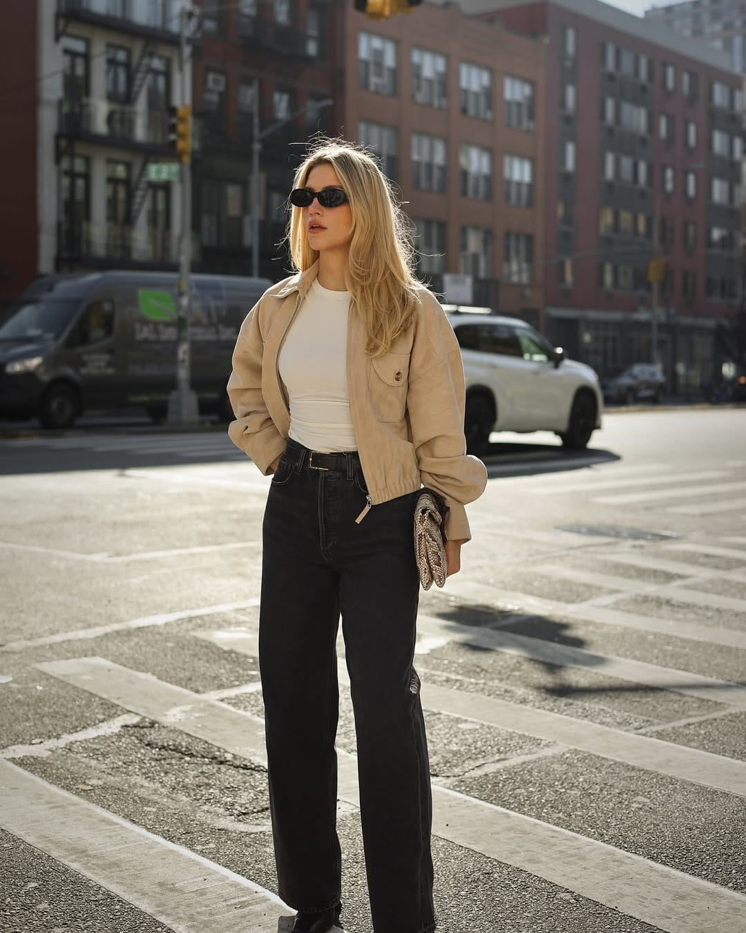 NYC Spring Outfits Khaki Jacket & Wide-Leg Denim