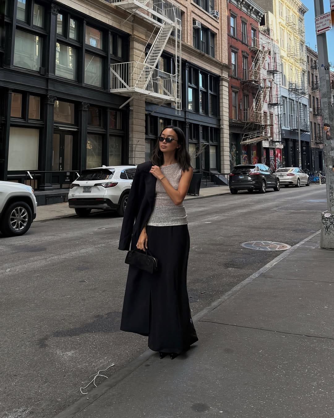 NYC Spring Outfits Sleek Black Blazer & Wide-Leg Trousers