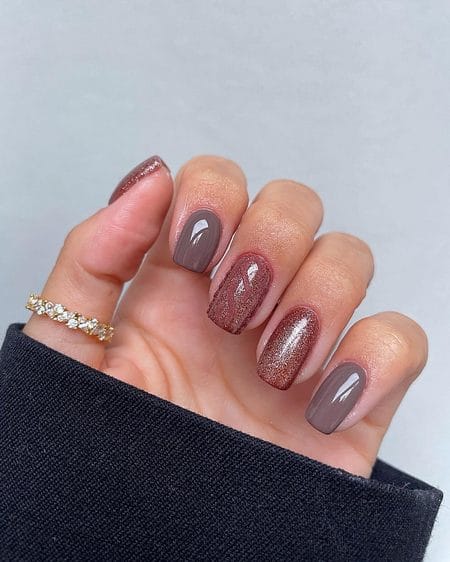 Mink taupe nails with 3D cable-knit texture and bronze shimmer